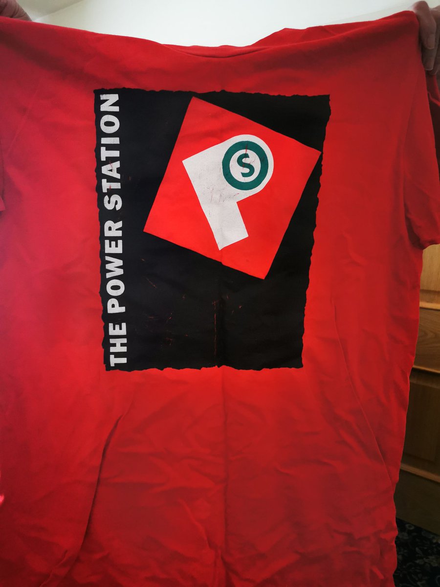 mctaasha's tweet photo. @achrisevans grandparents just found a t-shirt from a winning cornflakes packet letter, do you remember it? 😉 #madmail #powerup https://t.co/b3FFf1c4vo