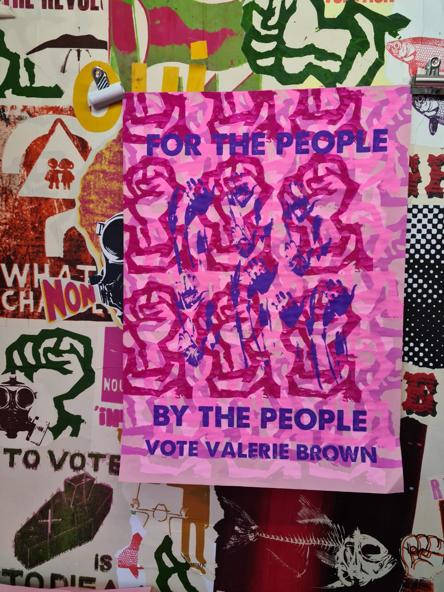 Valerie4London's tweet photo. Celebrating one of the many of our new #StreetArt posters which are going up everywhere!! We are so excited!! #Vote4Val #Valerie4London #Val4Mayor #Valerie4Mayor #CitizensAssemblies #CitizensAssembliesNow #AllVoices #PowerToThePeople https://t.co/sAxPbguS0g