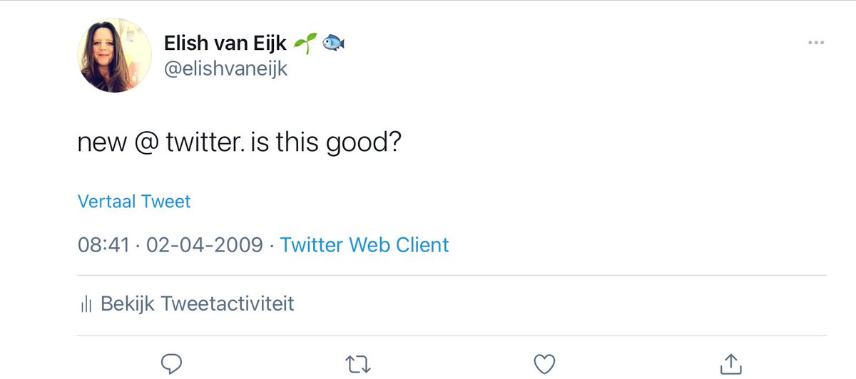 Al 12 jaar een Twitter account. Vertelt Twitter me net. 
Gelijk mijn eerste tweet opgezocht. Nog steeds geen antwoord 😂