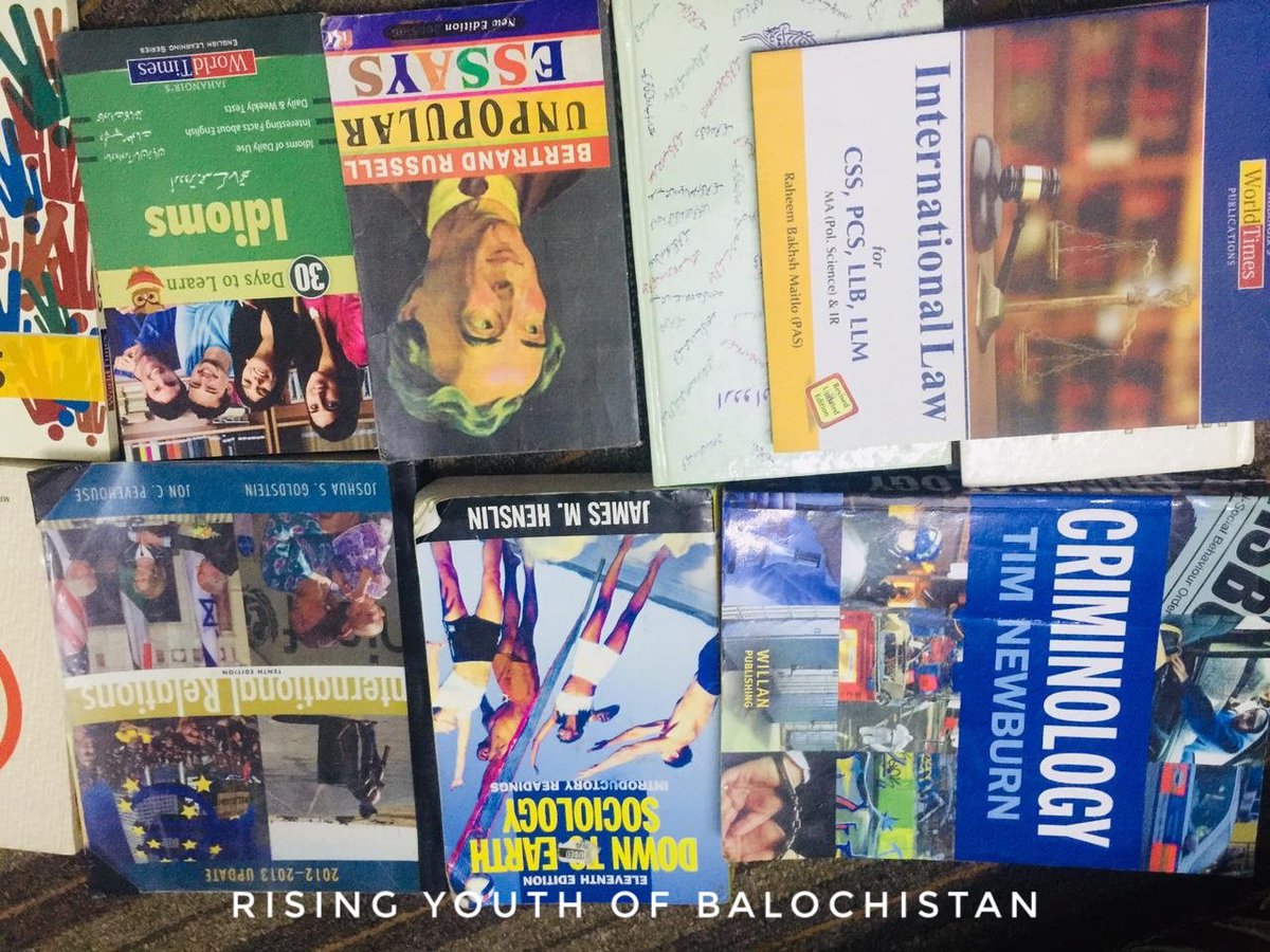 _R_Y_B_'s tweet photo. شے رزائی ءُ گوادر ءِ نندوکیں سنگتے ءَ مرچی رائزنگ یوتھ آف بلوچستانءَ لهتیں کتاب ڈونیٹ کُتگ۔
ما اُمیت کناں کہ بلوچ هندانی تہا کتاب وانگ ءِ ربیدگ همے پیم برجم  بیت ءُ ما اُمیت کناں کہ شُما رائزنگ یوتھ آف بلوچستانءَ مُدام ھمے رنگءَ کُمک کن اِت۔
ما سنگتانی منت واراں۔

*منت وار* https://t.co/byKd5bBWYb