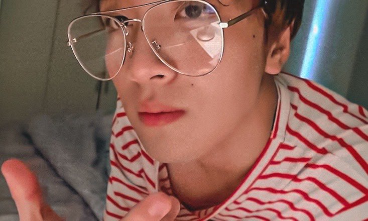 𝘯𝘮. (@jnmieejh) on Twitter photo 