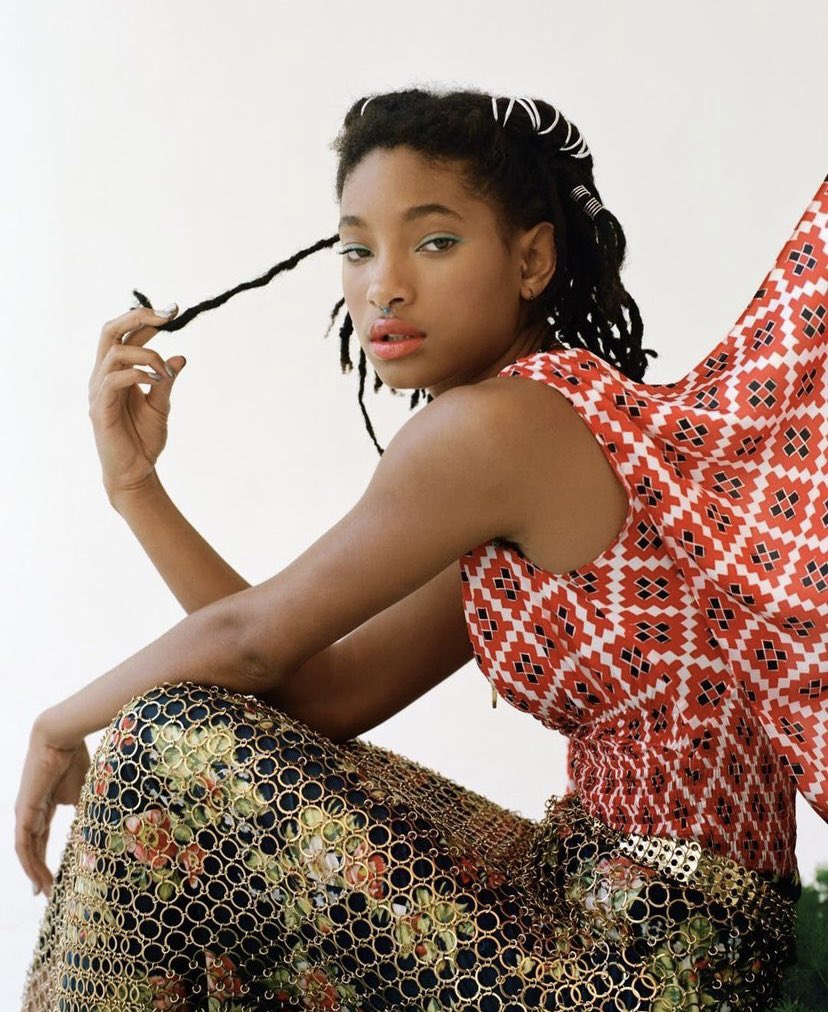 shotatdaylight's tweet photo. One of our all time favorite shoots starring @OfficialWillow &amp; shot by @Renellaice ✨ https://t.co/n5HewNaIs9