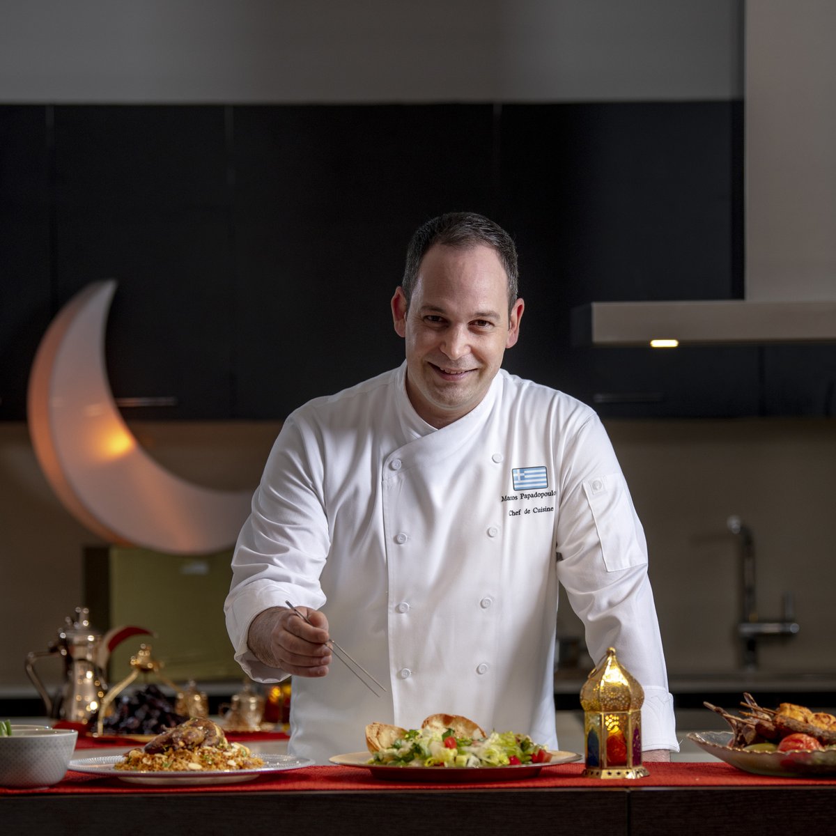 qatarairways's tweet photo. Participating chefs will collaborate in creating special and unique menus that features each restaurant’s delicacies with Qatari twists, brining an extraordinary fine dining experience to your doorstep by the delivery partner, @Talabat. #ChefsOfQatar https://t.co/hdyDdbuv0A