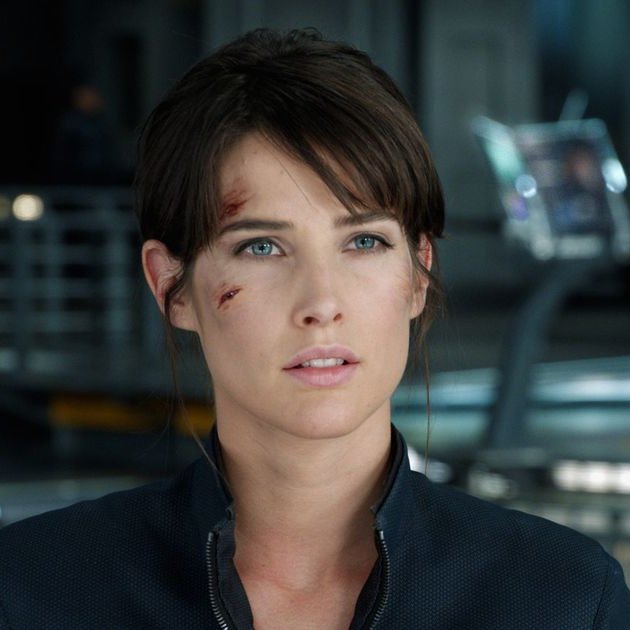 Happy birthday to the multifaceted Cobie Smulders, born on this day. 