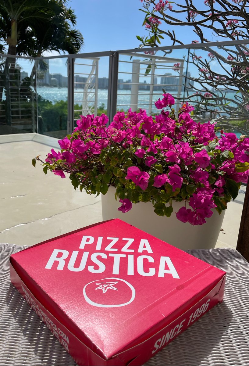 Even staying home in Miami feels like vacation!
.
.
.
#2021 #supportlocal #miami #miamibeach #pizza #pizzarustica #food #lunch #instafood #foodie #dinner #instagood #photooftheday #foodphotography #pizzatime #foodstagram #yummy #foodgasm #delicious #love