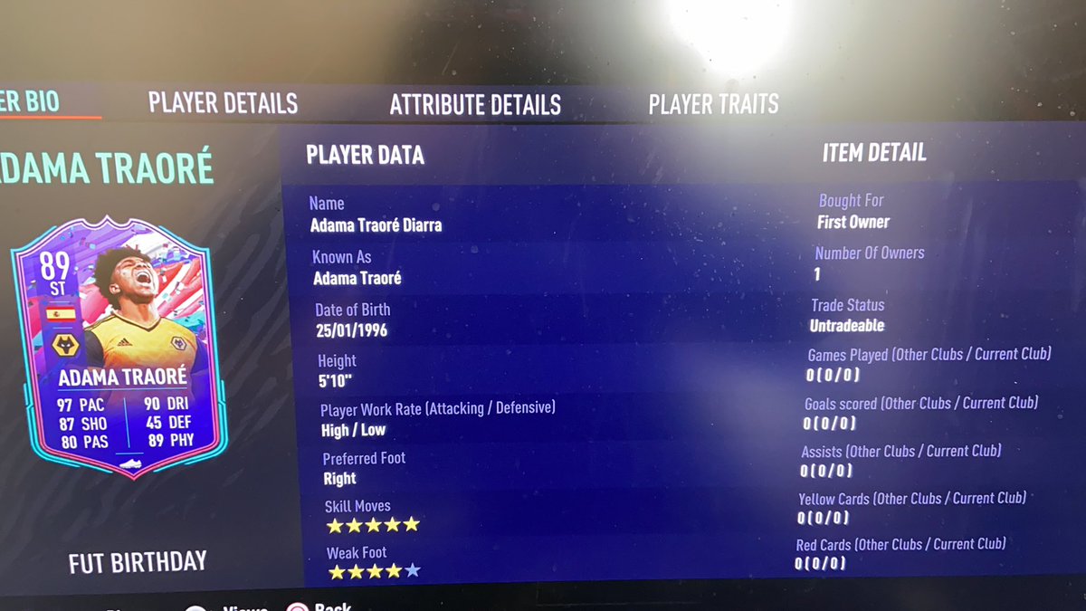 Astro_R6_'s tweet photo. @Castro1021  just bought Fifa 21 on ps5 and this is the pack luck https://t.co/Sgby9Tb0EU