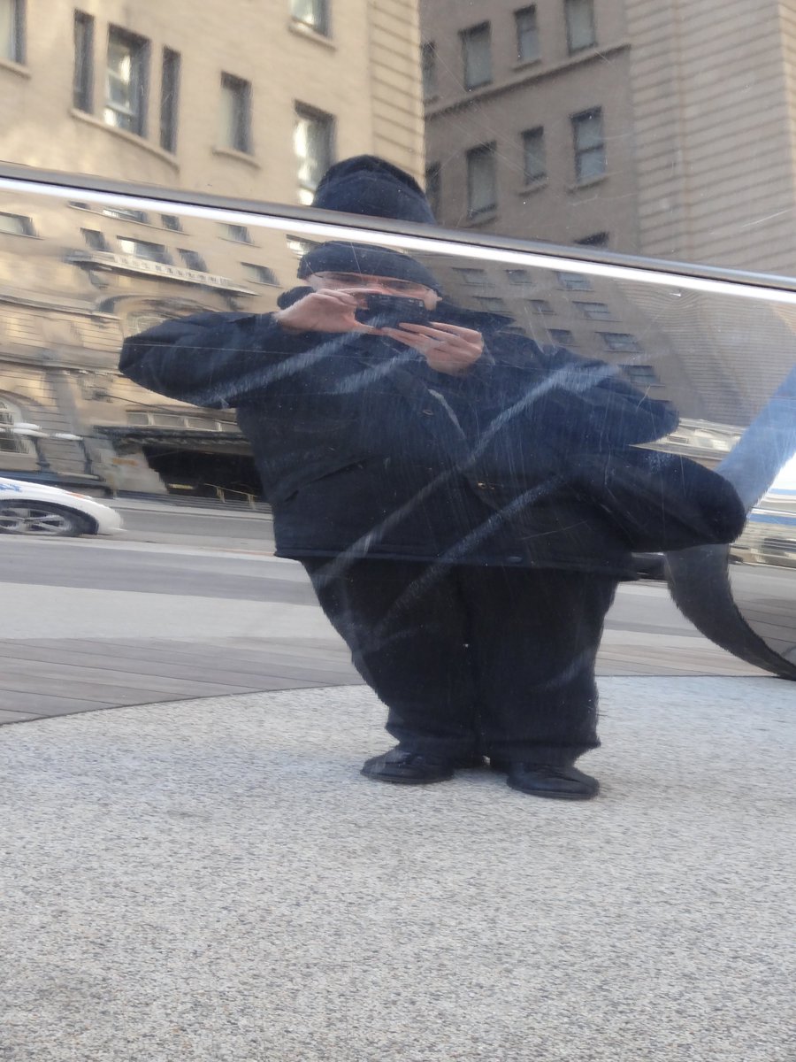 laurentduval's tweet image. Since  #icassp 2018, I&apos;ve lost a couple on inches  @IEEEorg