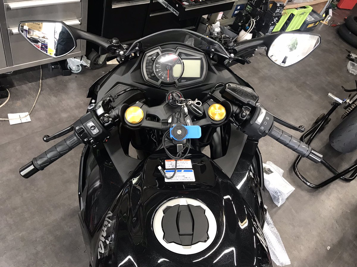 zx25r over Racing せパハン - library.iainponorogo.ac.id
