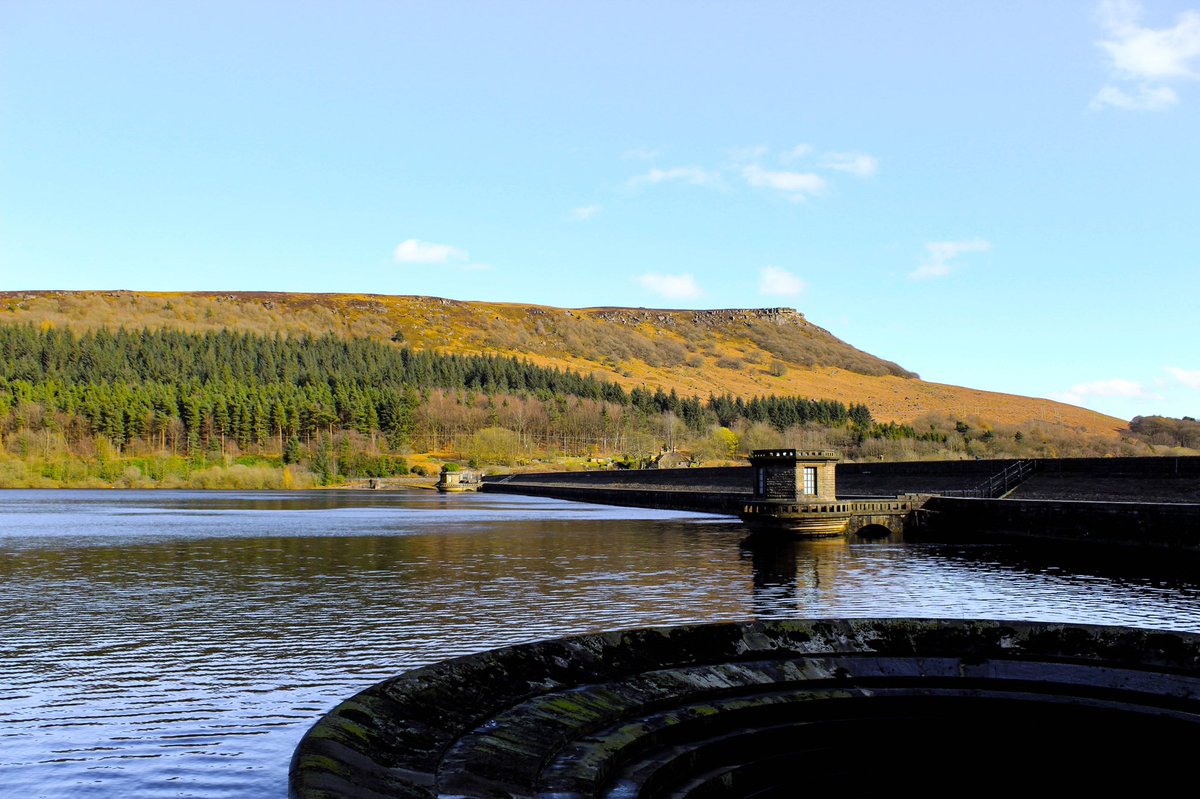 liam__89's tweet photo. Monday’s trip to the #peakdistrict. #ladybower #mamtor #peakdistrictphotography #peakdistrictwalks https://t.co/GRAQmSh1td