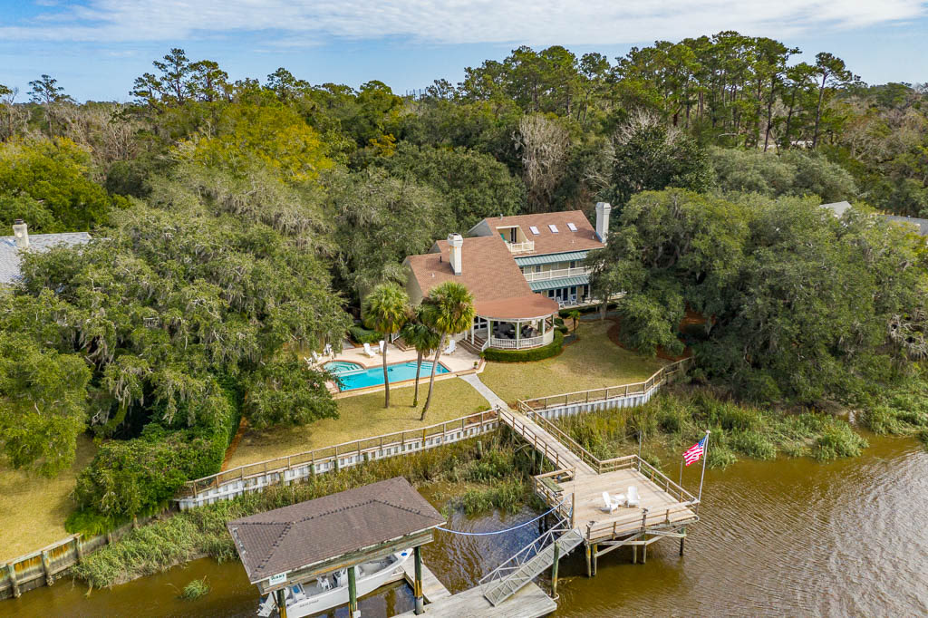 Open house at fabulous deep water residence today, Saturday. 2 Orange Grove Landing. 11 am to 2 pm. $2,290,000.