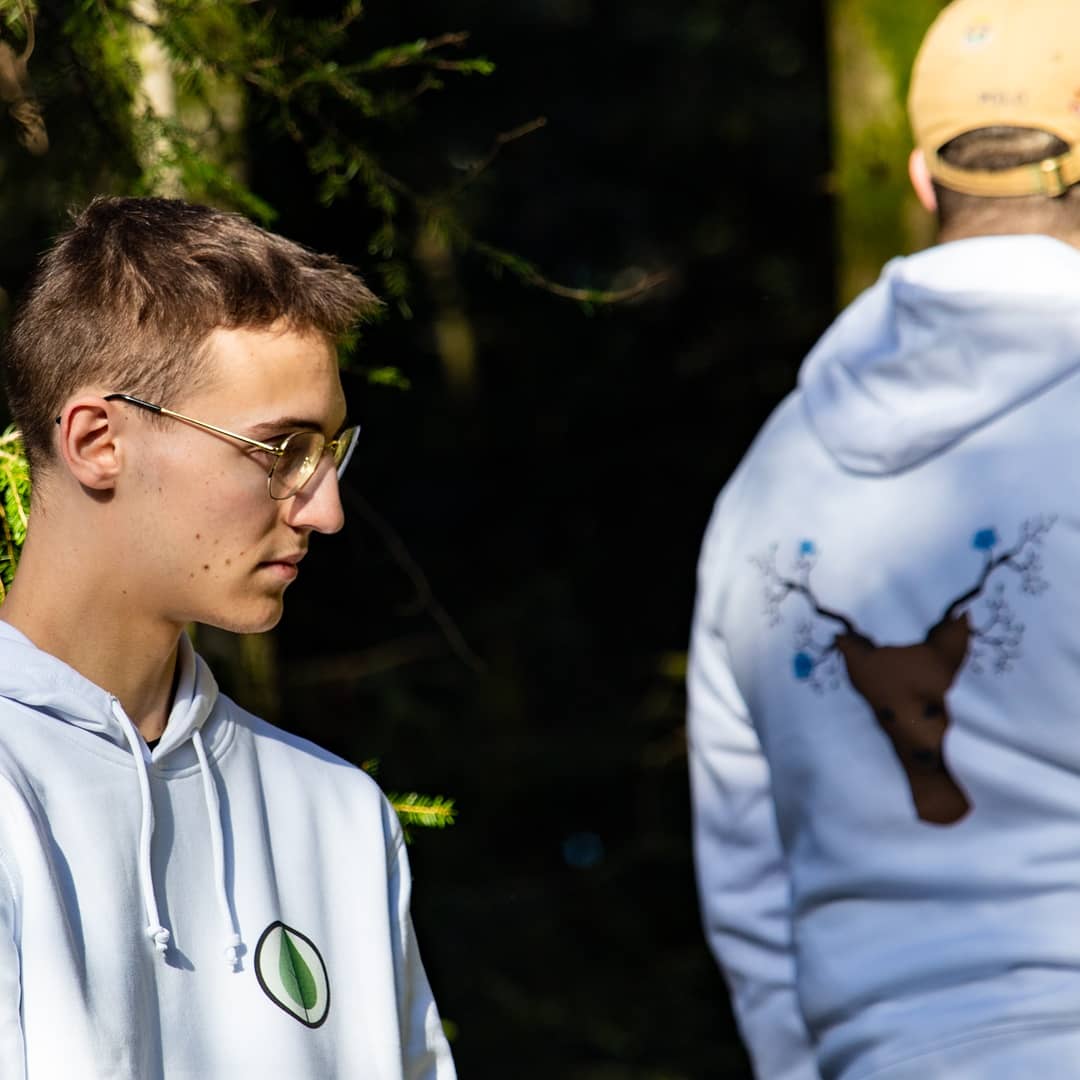 LPFV_FR's tweet image. La Petite Feuille Verte compte de jolies mannequins ... 👀

instagram.com/lapetitefeuill…

Suivez-nous sur Instagram pour ne rien manquer ! 🙌