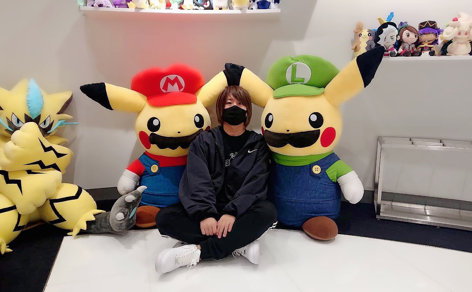 レトルト 今日は株式会社ポケモンでお仕事してきた 本当に凄い事だ 感動 昔の俺に自慢したい 楽しみにしててねー T Co Zv8mcfnjxy Twitter