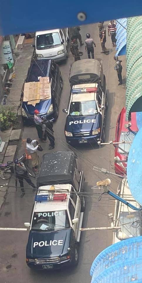 Military Terrorist group traced down the frontliners and activists with the exact list of names and addresses in Yangon. Some of them were abducted in 38 street this afternoon. 
#Apr3Coup
#WhatsHappeningInMyanmar
#MilkTeaAlliance