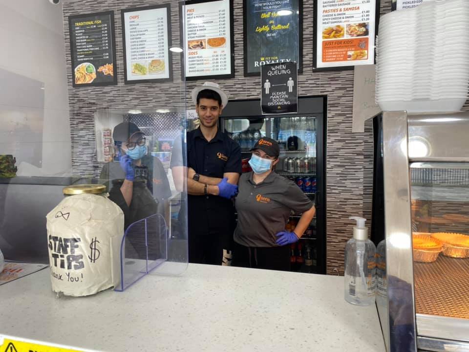 WatchUSGrow4's tweet photo. Another fabulous Saturday down! Thank you to all our supporters from local stores that allow us to offer free meals (Uncles Pawnbrokers, The Queen Vic Chippy, 
@Morrisons,@GreggsOfficial) We couldn't do it without you! https://t.co/fEJJZLSm1M