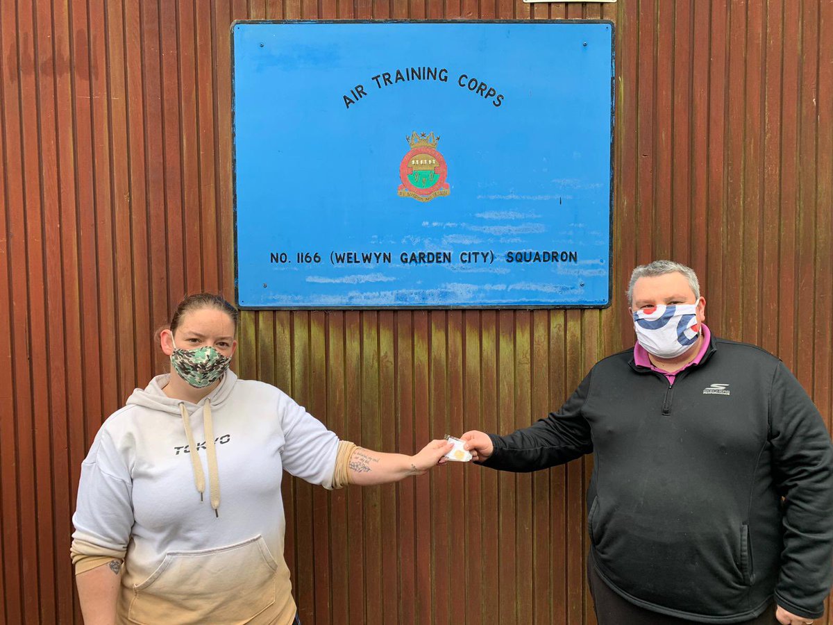 Welcome to the newest member of the 1166 staff team, CI Pullens! 
The picture is of CI Pullens receiving her Civilian Instructor badge socially distanced from OC 1166, Flt Lt Simmons
@OCHertsBucks <a href="/CERegionRAFAC/">C & E Region RAFAC</a> @hbwaircadets <a href="/aircadets/">RAF Air Cadets</a>  #welwyngardencity #aircadets #whatwedo