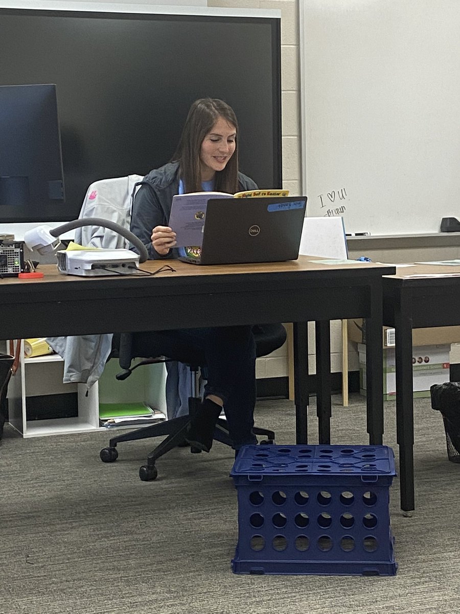 Emily Ellman tweet media