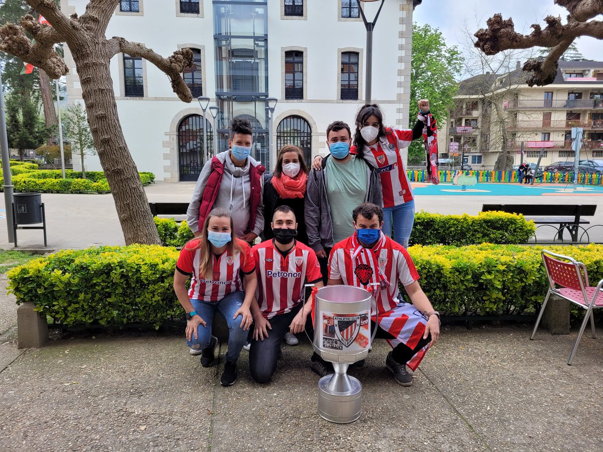 GARA_jvivanco's tweet photo. La Copa se va a Artziniega.... https://t.co/2zsiKiYv7A