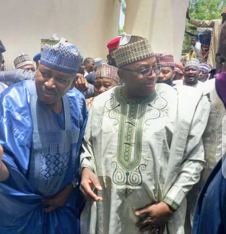 FMonWatch's tweet photo. Hon. Farouk Mustapha earlier today in Giade Local Government attending a wedding Fatiha. In attendance were His Excellency Barr. Mohammed Abdullahi Abubakar (former Governor of Bauchi State), among other APC stakeholders.

Greater APC!
Greater Bauchi State!

#FMonWatch https://t.co/Q285dcumrn