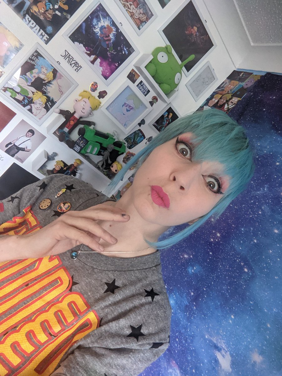 Bunny_Boi_Deku's tweet photo. Haven't taken pics of myself in a long long time so here's my face.
Been to busy and tired from work to do anything....really need to redo my hair with this time off....
#nesgoodspeed #nesblue https://t.co/x7e9cXOfSo