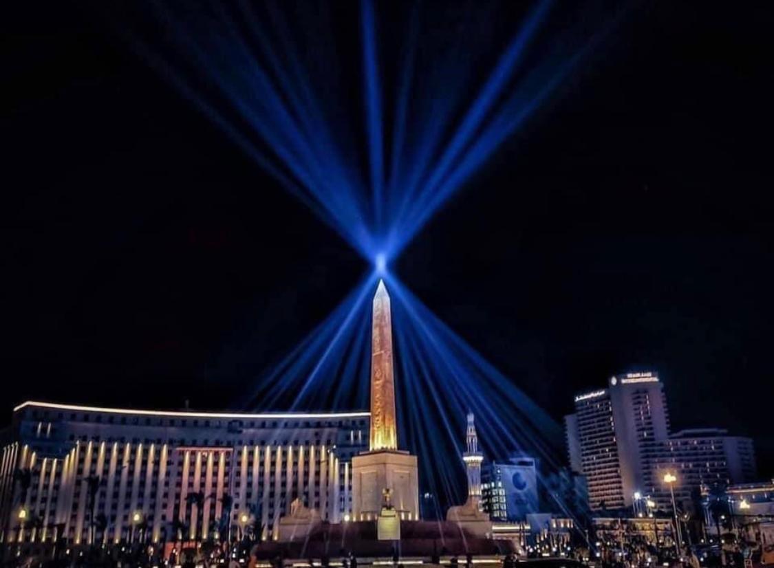 يصفون #موكب_المومياوات_الملكيه وهو في طريقه الى المتحف القومي للحضارة بأنه حدث استثنائي انهم لا يعلمون أنك يا #مصر الاستثناء بتاريخك وحضارتك وأهلك الطيبين الذين صنعوا هذه الحضارة ولا يزالون اليوم يصنعون ..