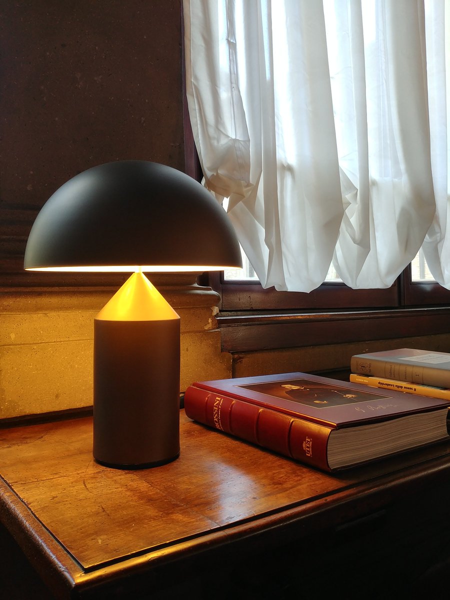 ItalytoHolySee's tweet photo. #Contemporanei a #PalazzoBorromeo. Arte e #design nell’Ambasciata d’#Italia presso la #SantaSede. 
📷Lampada da tavolo #Atollo di #VicoMagistretti, prodotta da #Oluce. 
#atollolamp #italiandesign #interiordesign  
ℹ️ https://t.co/WJuaN2ODun
ℹ️ https://t.co/qRLO6mS7WR https://t.co/alQWIxLBTa