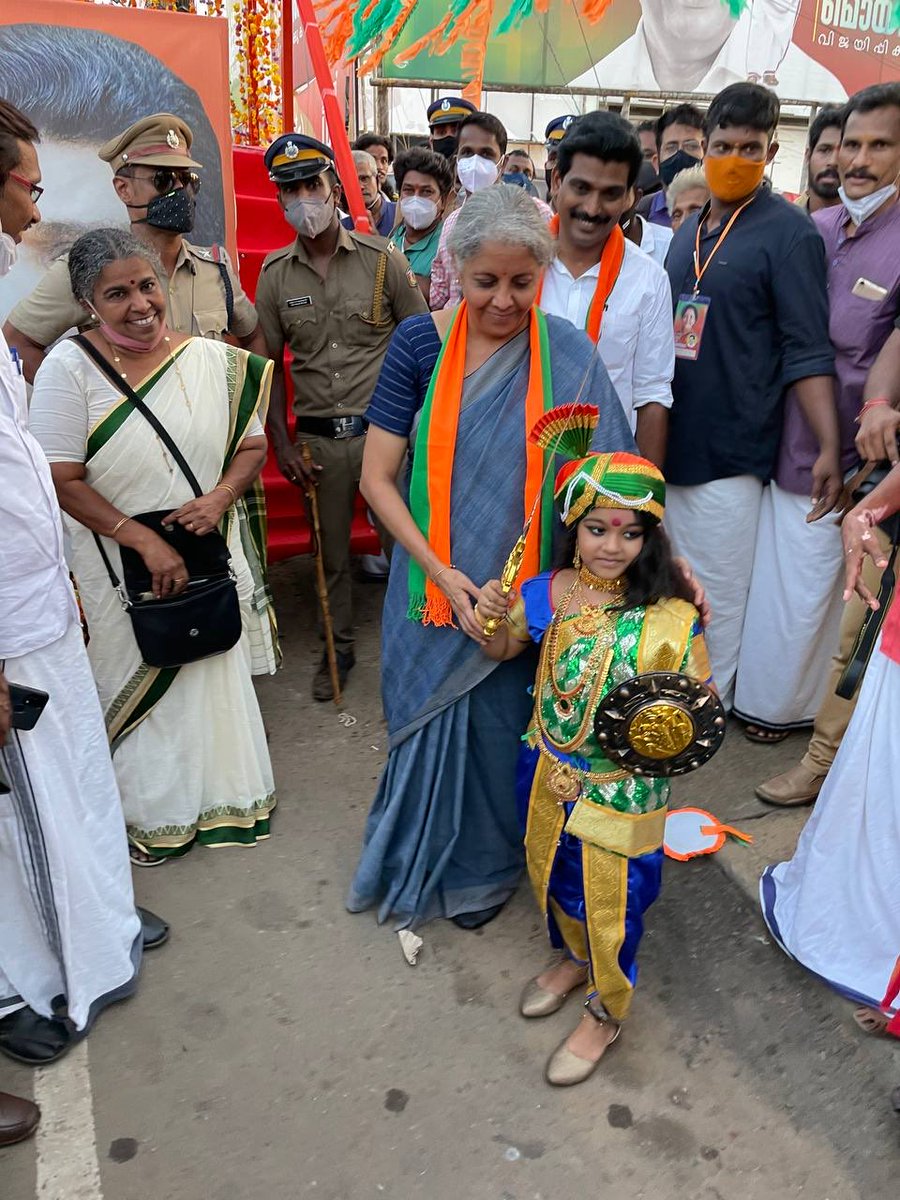 nsitharaman's tweet photo. A little “Jhansi ki Rani” joins us in Kunnamkulam, brings colour and cheer to the campaign. ⁦@BJP4Keralam⁩ ⁦@BJP4India⁩ https://t.co/km4cmgOjRB