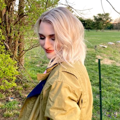 AbigailAbner's tweet photo. #NewProfilePic https://t.co/KctKw4Xz7A