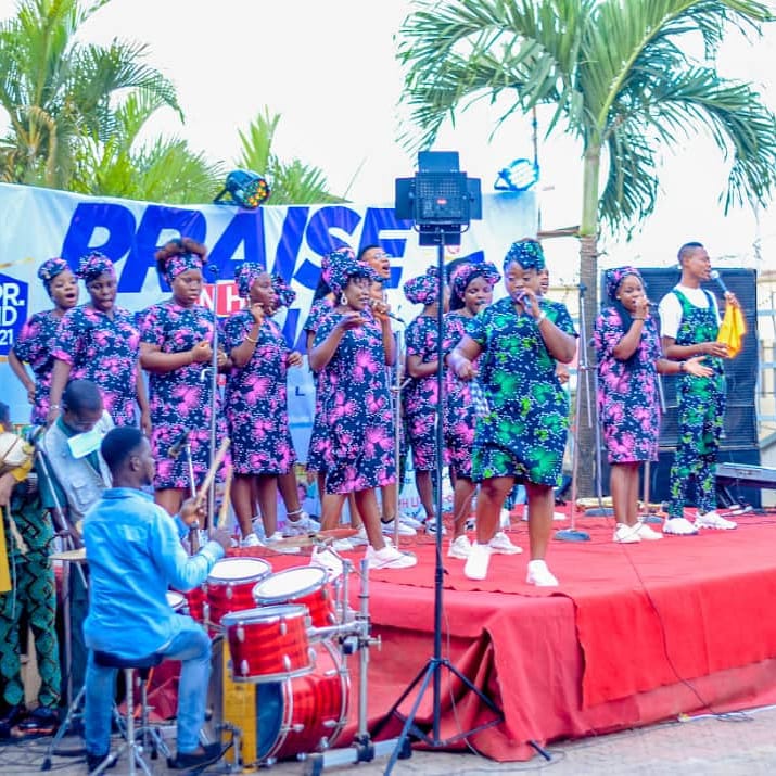 PBMC_YF's tweet photo. PHOTO SPEAK AT THE JUST CONCLUDED 2021 EDITION OF PRAISE IN HIS SANCTUARY!!!
•
Thanks For Coming!!!
#PraiseInHisSanctuary
#PIHS21
#PraiseExplosion
#UpperRoomAssembly https://t.co/UE3q8kWpjD