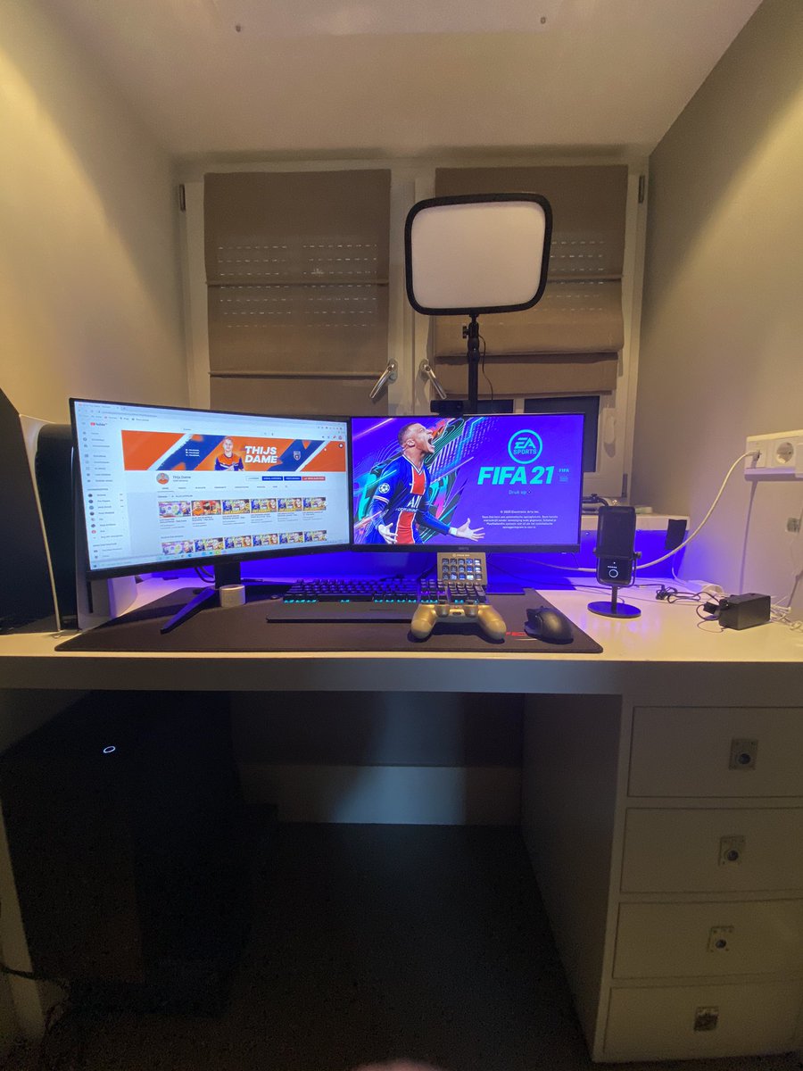 Thanks to <a href="/elgato/">Elgato</a> for hooking me up with brand new equipment for my streams. My streaming set-up is now officially completed and truly insane, so come tune in!