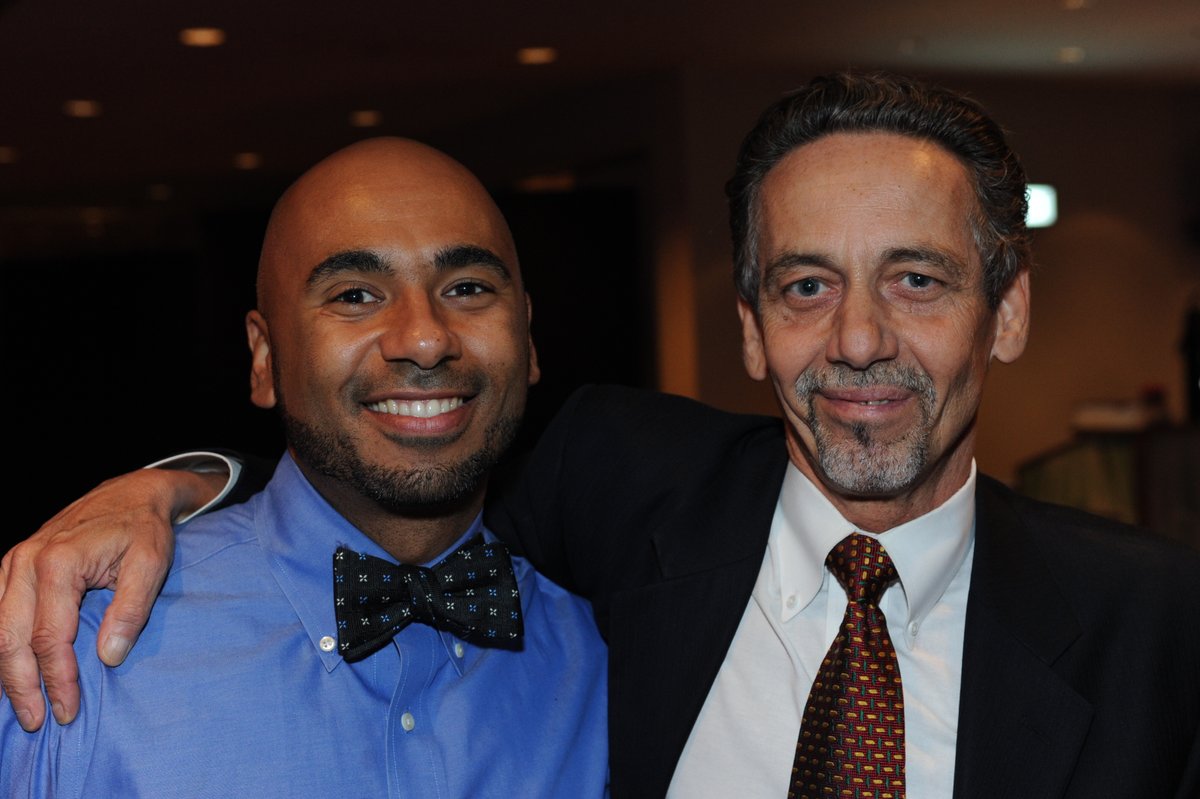 sthompson1954's tweet photo. Happy Birthday Ali Jackson! Longtime drummer with the Jazz at Lincoln Center Orchestra and so much more!
#Moderndrummer #drums #percussion #alijackson #jalc #jazz #NYC #NPR #downbeat #jazztimes #jazziz https://t.co/VhgSlD2oTT