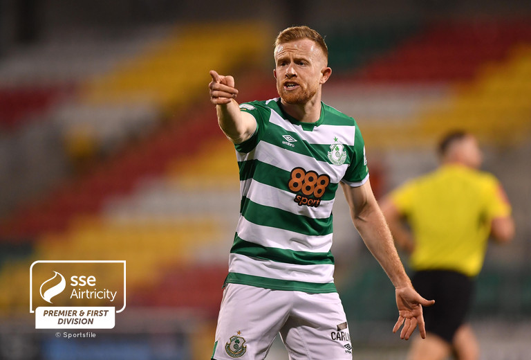 ShamrockRovers's tweet photo. How good has this guy been since becoming a Hoop? 👏

💚 @seanhoare5 

#WeAreRovers | #TogetherAsOne https://t.co/EmihjfTftq