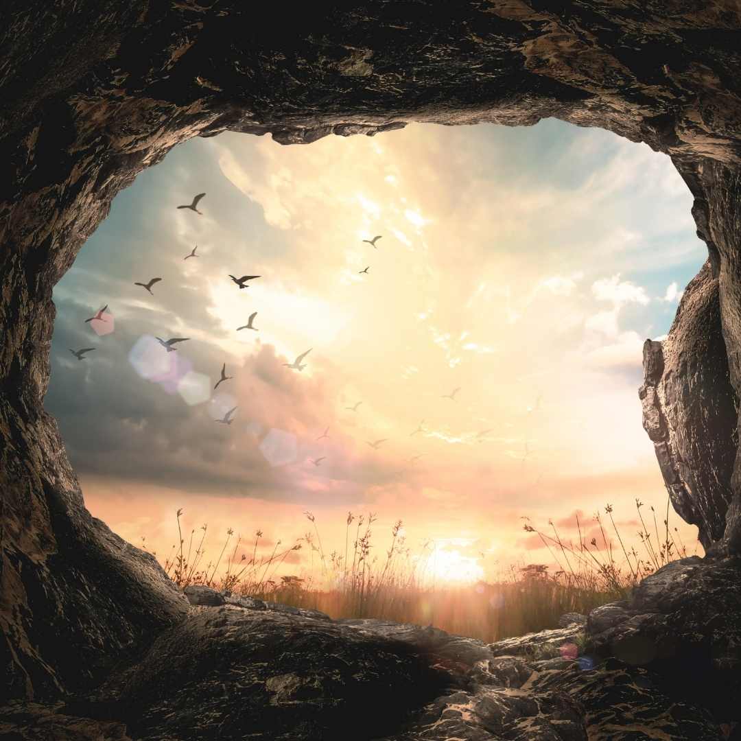 UnityBonAir's tweet photo. Our doors will be open for Easter Sunday! Reservations required - call 804-320-5584. Be here for "The Journey of Rebirth and Resurrection" with Reverend Valorie Kay at 11am. Livestreaming on Facebook &amp; YouTube. Happy Easter! https://t.co/dDTnorvnbd