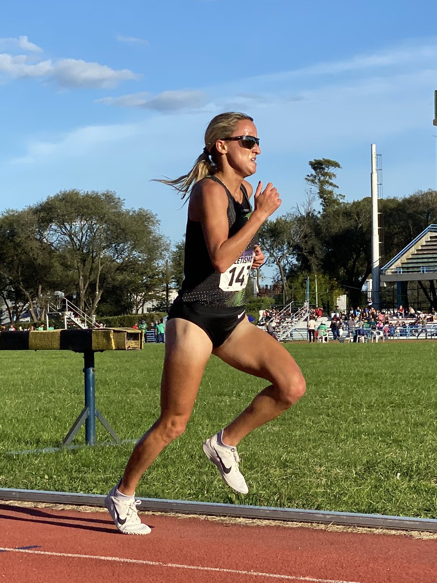 Nuevo Récord Nacional Absoluto para <a href="/florborelliok/">florencia borelli</a> en 3000mts con 9’08”84 realizados en el Torneo “Malvinas Argentinas” en #mardelplata <a href="/CADA8/">CADA</a> <a href="/DeportesAR/">Deportes Argentina</a> <a href="/enardinfo/">Un Logro en Equipo</a> <a href="/DeportesMGP/">Deportes Mar del Plata</a> <a href="/ESPNRun/">ESPN Run</a> <a href="/canaldeportv/">DEPORTV</a> @RumboaTokioTyC <a href="/fercicutti/">Fernando Cicutti</a>