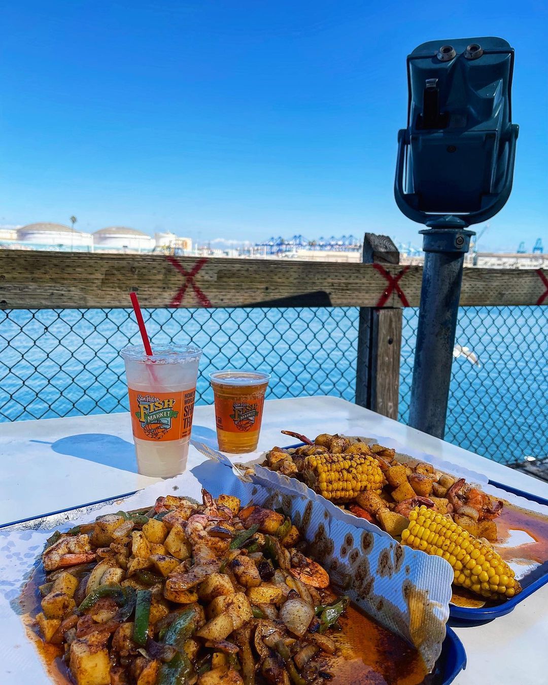 San Pedro Fish Market on X: At #SanPedroFishMarket, we're all about  waterfront views, drinks, and mouthwatering seafood. 🦐 📍 San Pedro (Open  Sunday-Thursday from 8am-8pm, Friday-Saturday from 8am-9pm) ⠀ 📍 Long Beach  (