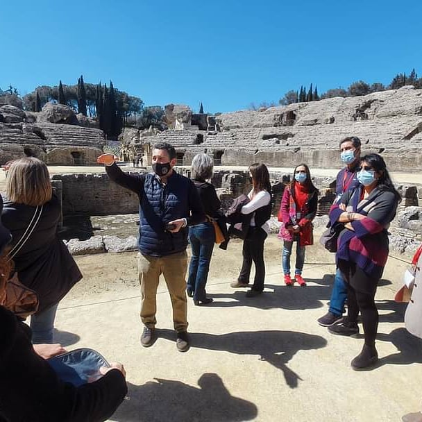 arqueogastro's tweet photo. El #mulsum romano de Itálica, el #garum y los #salazones de la Bética, los vinos que labraron los cistercienses de San Isidoro, su rica gastronomía...
Alimentos reconstruidos por Arqueogastronomía e investigadores de la @univcadiz y la @unisevilla Info:
https://t.co/ma0AQfVHXA https://t.co/zj5NVBAxZP