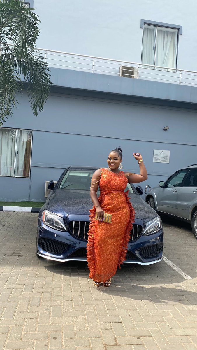 Wedding Guest 🥰🥰
Body on che Che Che