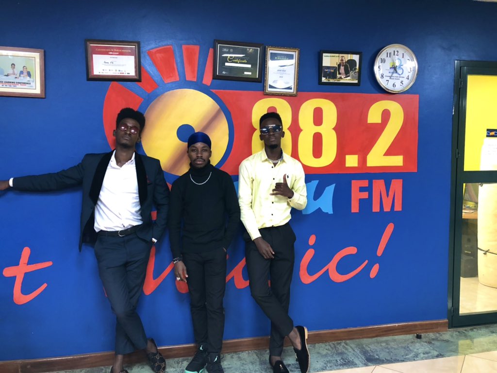 h2c_dance's tweet photo. Great interview today with @TimothyCODE on #CelebSelect on the HIT SELECTOR @882SanyuFM •
Hope y’all picked a lot of Gems from our conversation and tips on the surprises we hit coming soon for y’all ♥️💯💯 https://t.co/c9dCLSVdTs