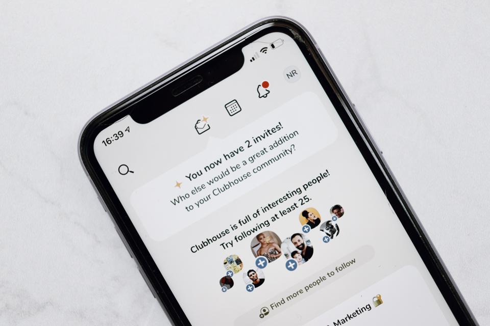 Clubhouse - the new audio-chat Iphone app social media platform - has digital marketing experts raving. Have you considered Clubhouse to add to your business’ social media presence? Click below for more info. #SocialSaturday #DigitalMarketing #Clubhouse
forbes.com/sites/jiawertz…