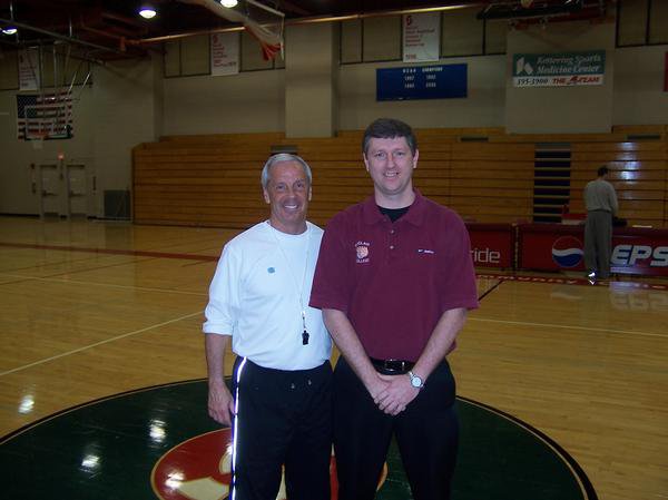 NCAACoachPrice's tweet image. Thank you Coach Williams @UNC_Basketball 
You have made a difference!

The times @SinclairMBB played the @UNCJVBasketball program

The times you used #Building8Arena @SinclairCC as a practice site

Always a #ClassAct 

I'm honored to say I belong to the same profession
#ThankYou