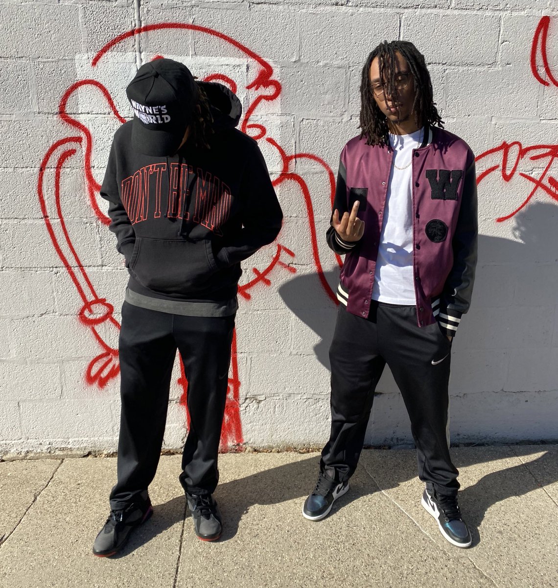 GasGangWW's tweet photo. making history✌️🏽 https://t.co/zTJnYa8Cyh