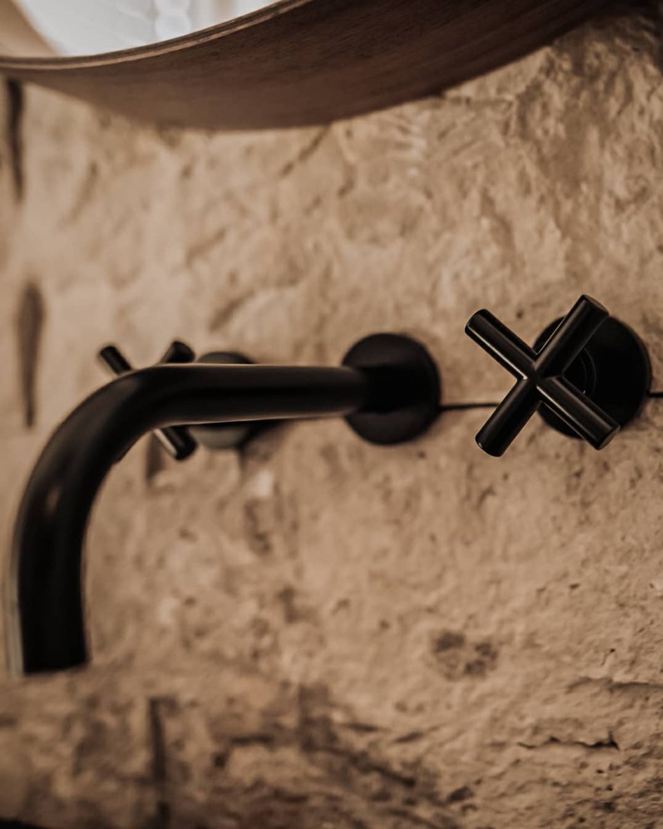 ADLER BAU tweet media