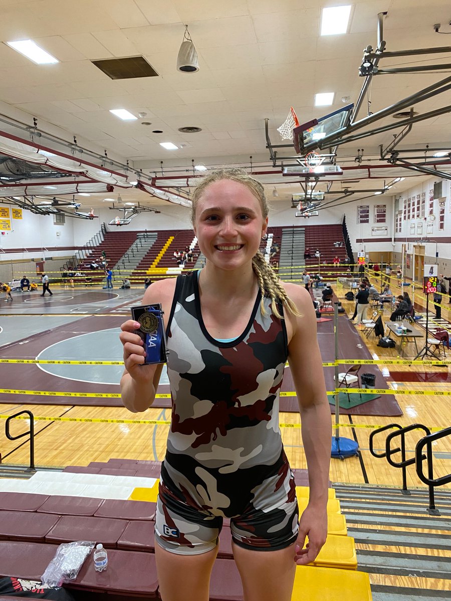 With a 2-0 victory, Izabella Frezzo is the 107 lbs North Region Champion.  Onto the states next Saturday.  One more to go.
