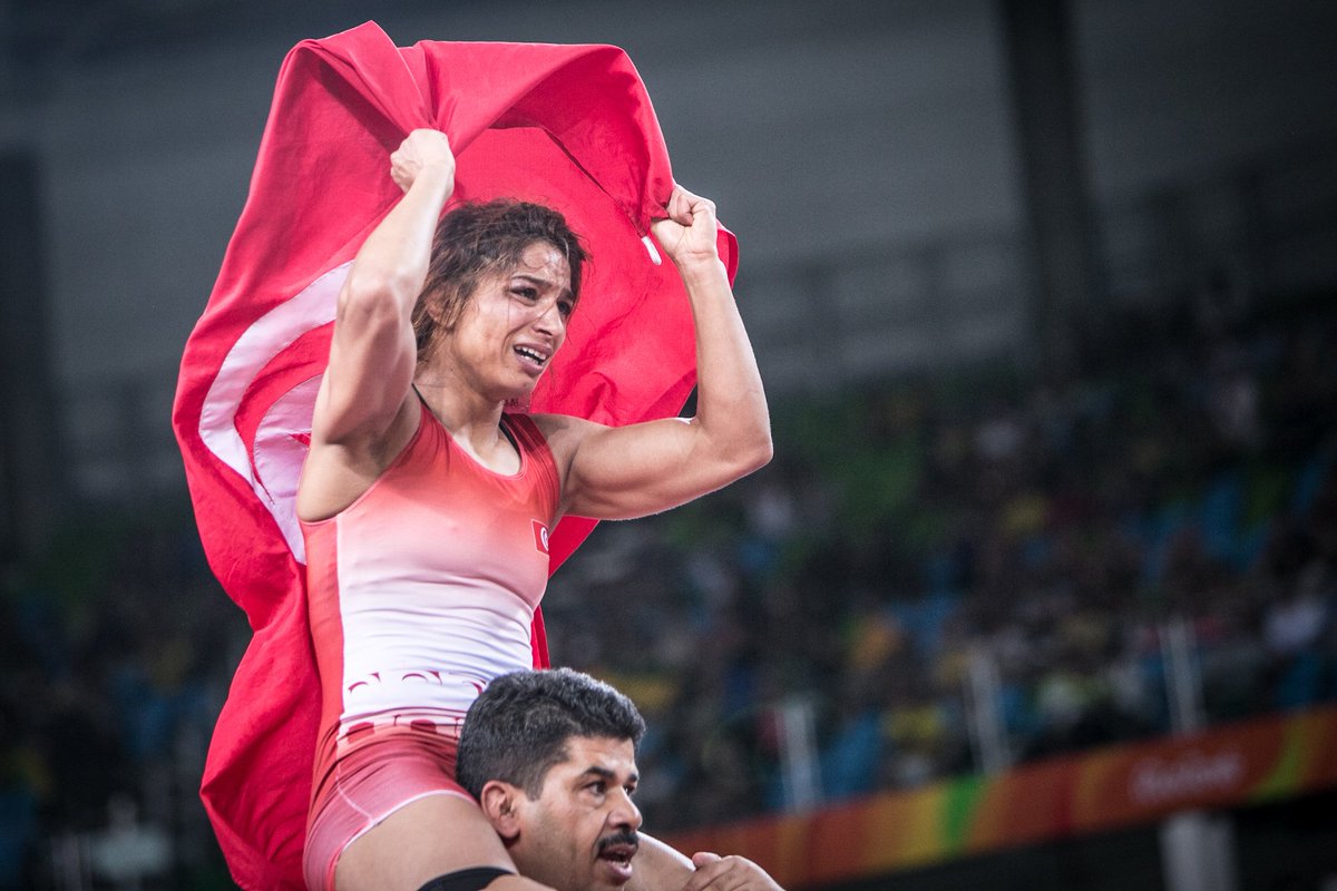 Tunisia's Marwa Amri was the first ever medalist in wrestling for her home nation, and the first woman to medal in wrestling for the African continent, winning Bronze 🥉 at the Summer Olympic Games in 2016. #ArabHeritageMonth