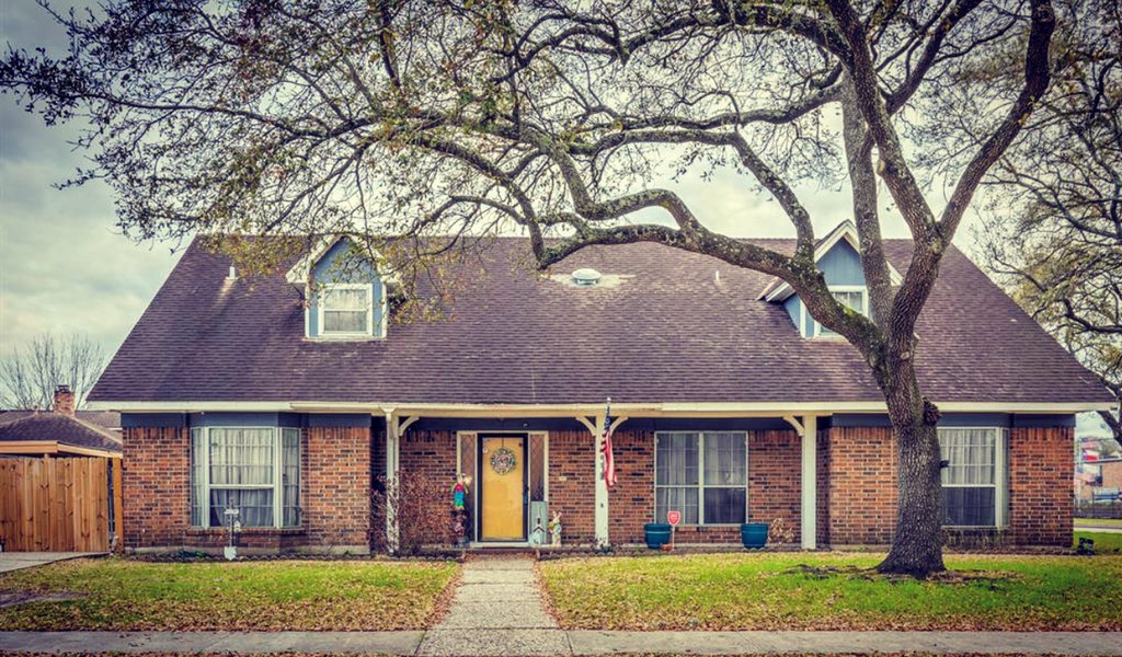 RedJacket_Group's tweet photo. Congratulations to our Investor clients that purchased this great potential Home in Pasadena,TX! Canβt wait to see the Renovation!
.
#HoustonRealtor #PasadenaTX #PasadenaRealtor #TexasRealtor #Investor #HoustonTX https://t.co/yHTIpK2mQT