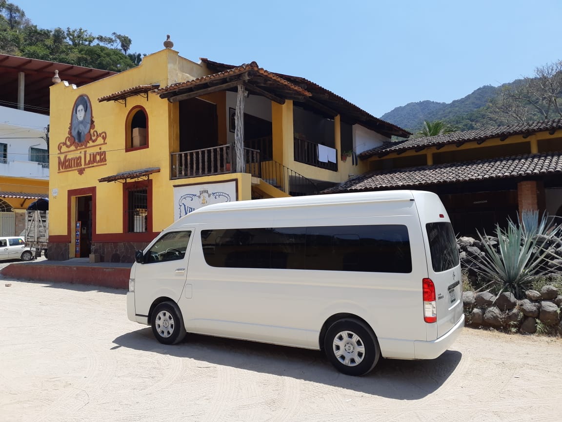 SeaTranspo's tweet photo. Ready for the tequila tour?

¿Listos para el tour de tequila?

#seavallarta #cityandtequilatour #helpingtouristscreatememories https://t.co/JJW8xbISxC