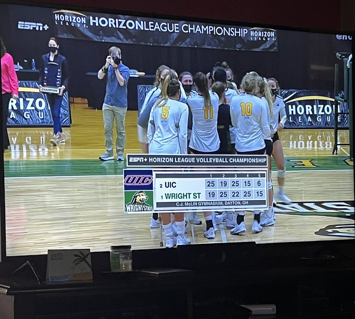 KristieMcKiern1's tweet photo. Wooohoooo!!! CONGRATULATIONS ๐!!๐๐๐ @WSUVball ๐๐๐#HorizonLeagueTournamentChamps #raiderup #thatswright https://t.co/nR4nQSAdFE