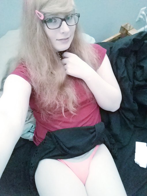 So umum i a loser who gets bullied and wedgied on stream and pp is so tiny and cute and i wanna be spanked<a href="/tag/atomicwedgie"class="tags"><span>#atomicwedgie</span></a>