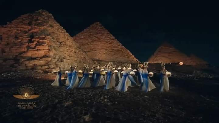 Fatma27775804's tweet photo. #موكب_المومياوات_الملكيه
المعنى الحقيقى لحاجه فوق العظمه انا 
فخوره ببلادى https://t.co/sro0Cchrgz