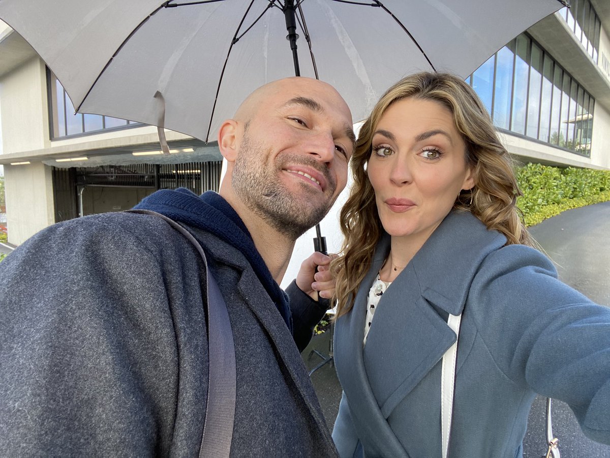TaylorCole's tweet photo. Behind the scenes #OnePerfectWedding @hallmarkchannel thank you #garyyates https://t.co/CCpqXHs6HK