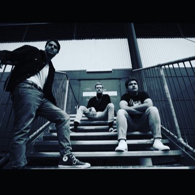 SapBandOfficial's tweet photo. #NewProfilePic https://t.co/xYF3UHiezb